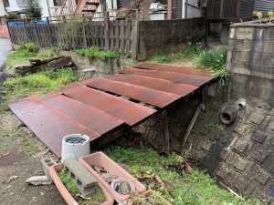 大阪府羽曳野市高鷲の橋を架ける工事