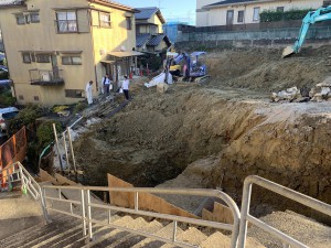 奈良県奈良市百楽園２丁目擁壁造成工事