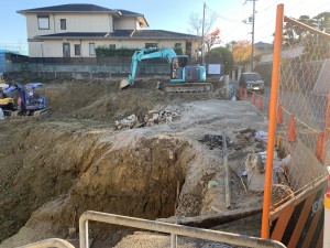 奈良県奈良市百楽園２丁目擁壁造成工事