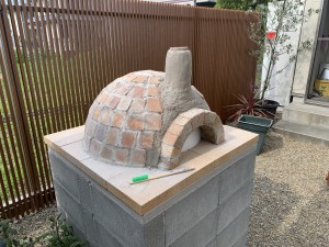 奈良県橿原市ピザ窯制作